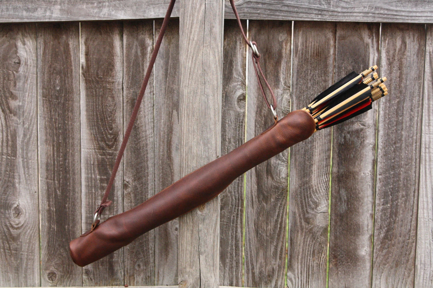Brown Leather Quiver - Right Side Reverse Draw